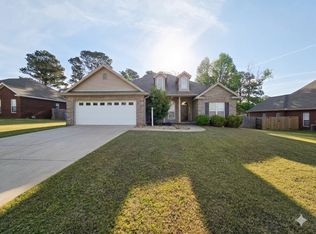 628 Prairieview Dr, Prattville, AL 36067