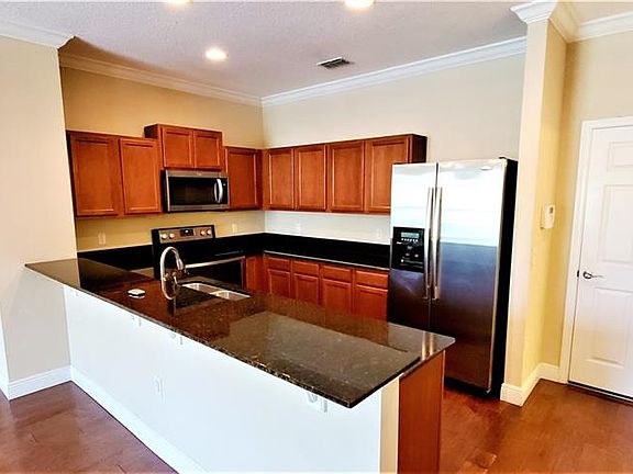 4th image of 1777 Grand Rue Dr