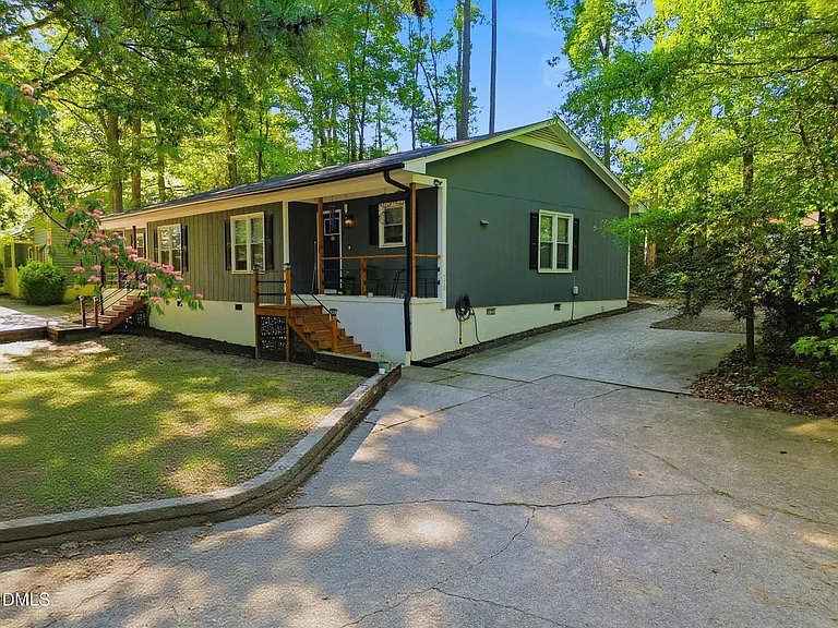 710 Branniff Dr — Photo 3