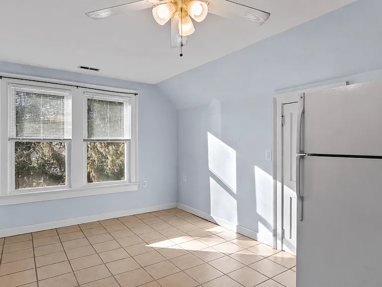 Spacious eat-in kitchen