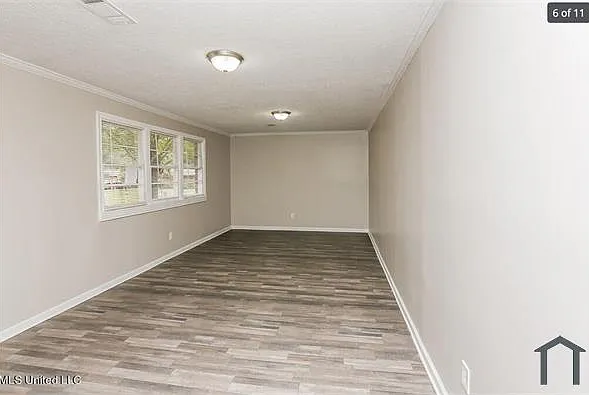 3235 Santee St — Photo 3