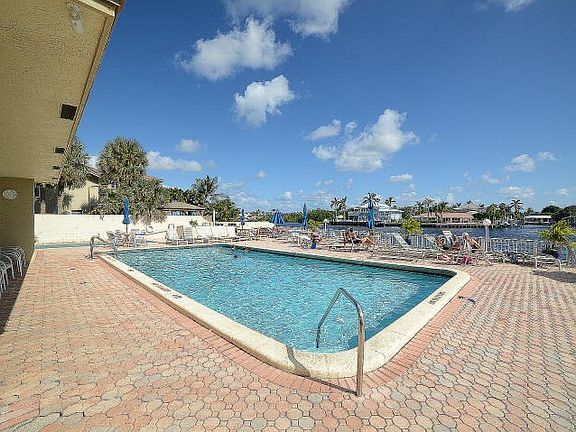pool2