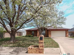 4013 Eagle Way, Clovis, NM 88101