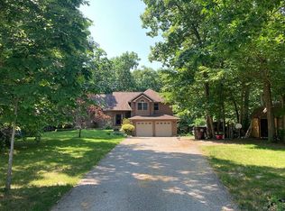 20233 Schwab Rd, Carlinville, IL 62626