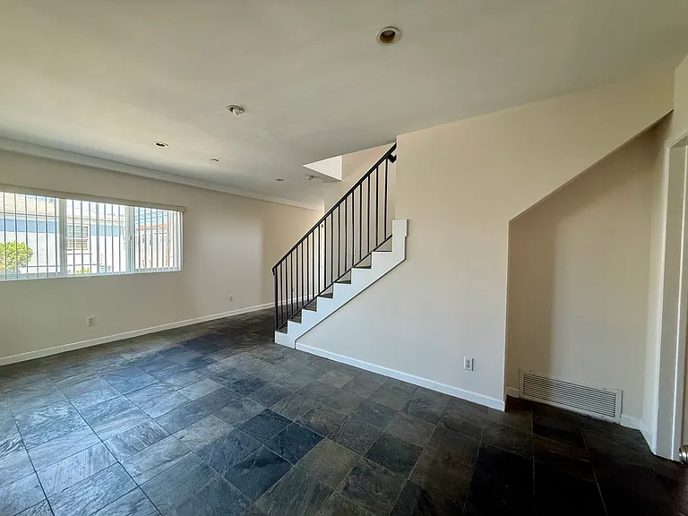 4501 E Ocean Blvd #1 — Photo 2