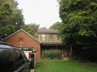 16562 S Winding Creek Rd, Plainfield, IL 60586