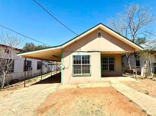 1006 E San Jose St, Laredo, TX 78040