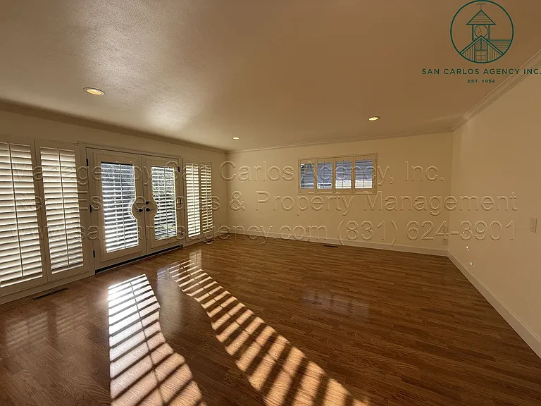 7042 Valley Greens Cir — Photo 13