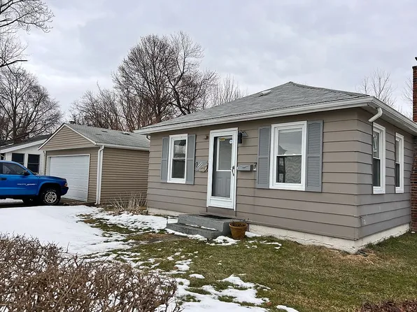 38404 Beachview Rd, Willoughby, OH 44094