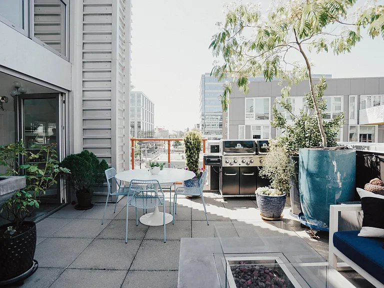 401 9th Ave N #611 — Photo 3