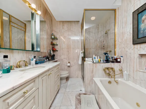 530 East 76th Street image 10 of 10