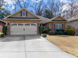 500 Airdale Ln, Simpsonville, SC 29680