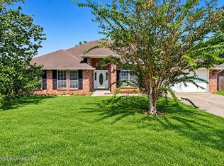 15414 Vick Rd, Gulfport, MS 39503