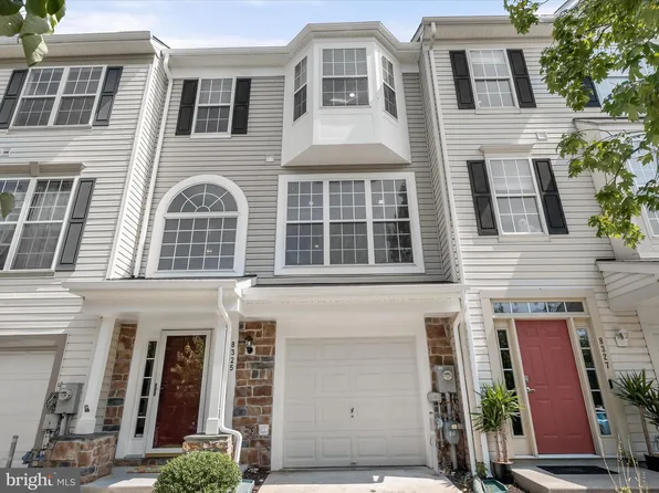 8325 Brooktree St, Laurel, MD 20724