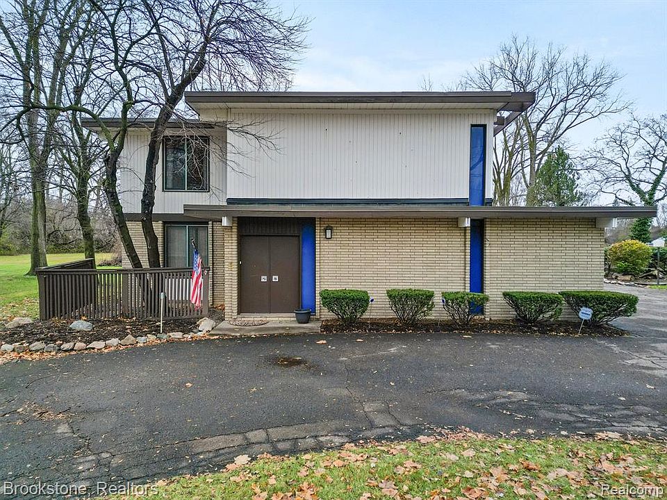 17445 Louise St Southfield MI Zillow