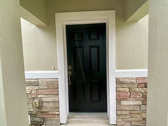 3rd image of 12988 Spring Rain Rd