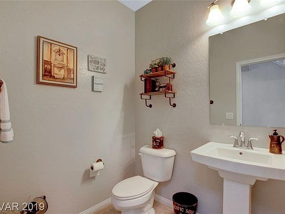 4th image of 8932 Willow Break Ave