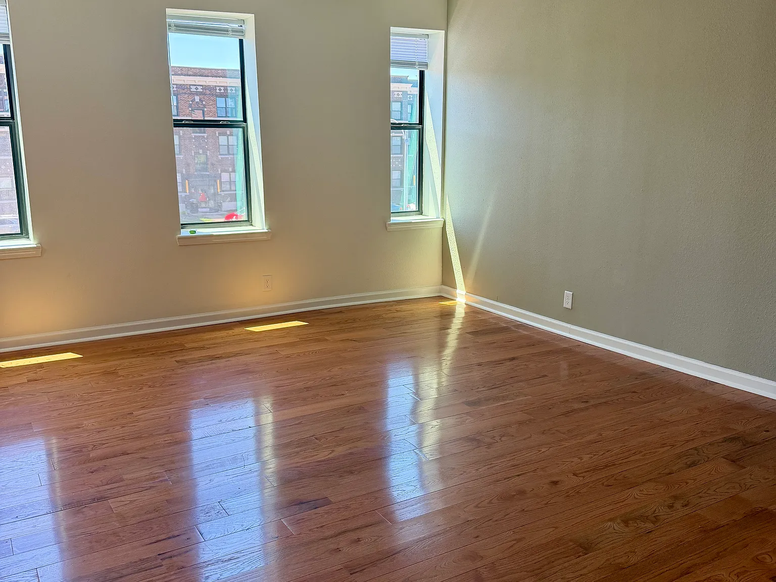 1 bed, 800 sqft, $1,295 — Photo 4