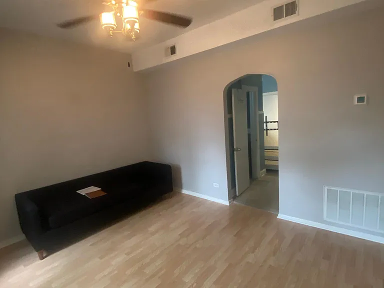 4848 S Honore St #1F — Photo 3