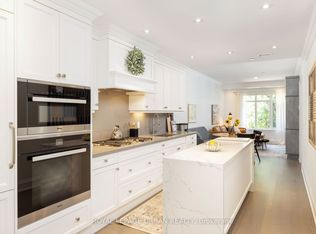 1900 Bayview Ave #223, Toronto, ON M4G 0A6