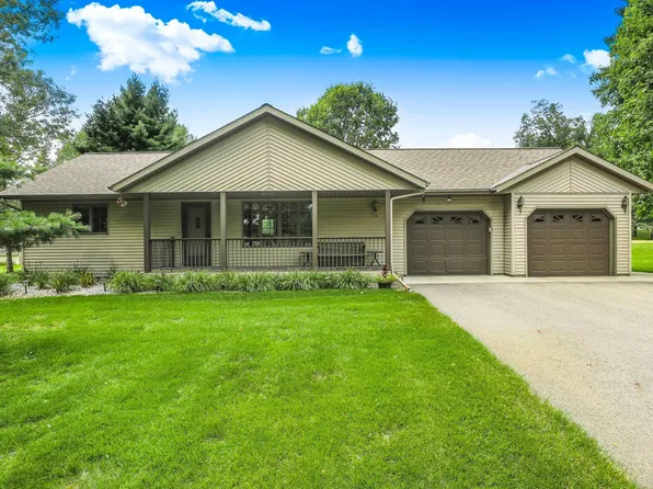 24137 158th Ave, Cold Spring, MN 56320