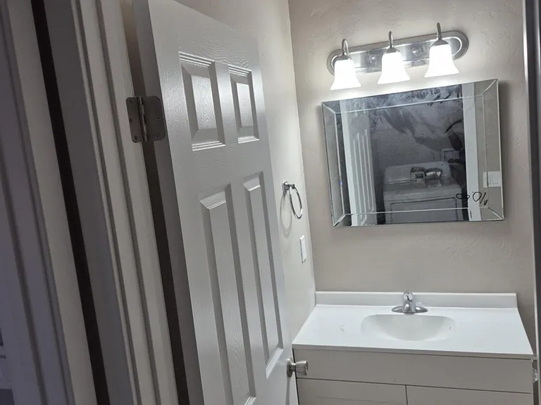800 Delaware Ave — Photo 5