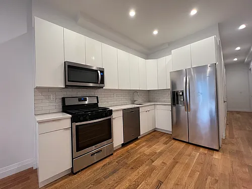 315 W 100th St #3A Photo 1 315 W 100th St #3A Photo 1