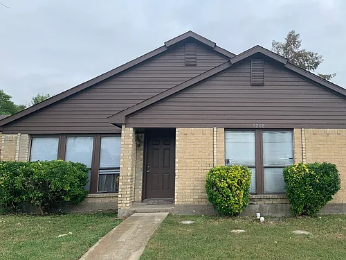 9208 Cedar Run Dr Photo 1