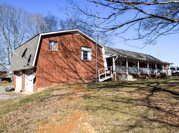 1137 Maxwell Branch Rd, Cottontown, TN 37048