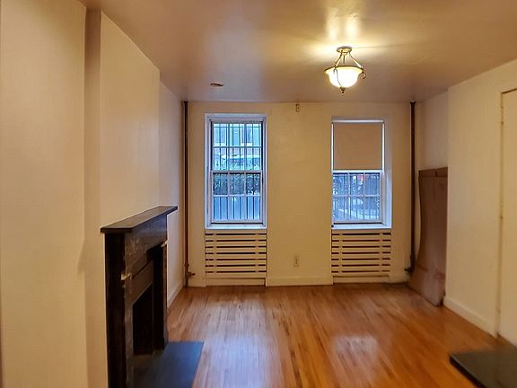 4th image of 131 W 11th St #1A