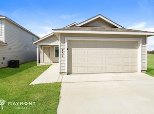 751 Thea Mdws, Marion, TX 78124