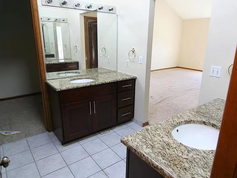 6236 S Macon Way — Photo 20