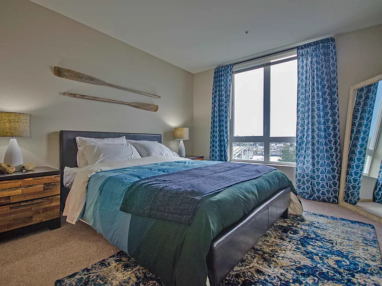 Spyglass Hill Apartments — Photo 33