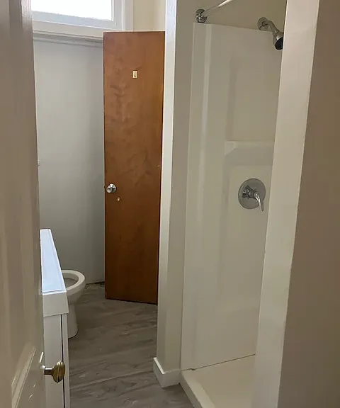 2035 Walnut St #3R — Photo 6