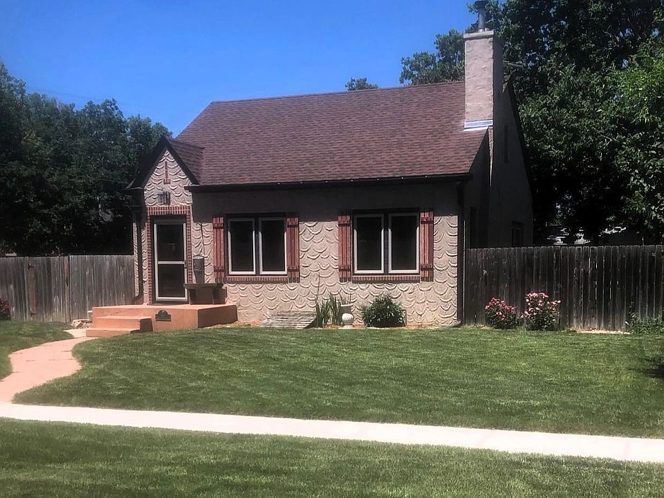 1st image of 611 W 21st St