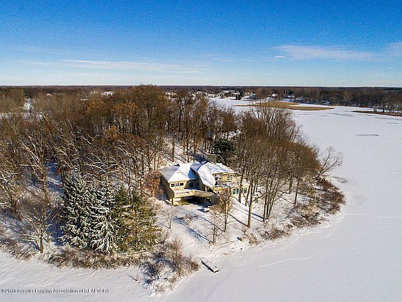 2nd image of 9301 Lookout Point Dr