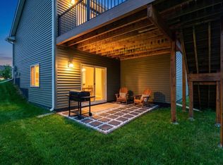 3671 Pointe Pass NW, Prior Lake, MN 55372