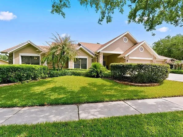 8731 Tantallon Cir, Tampa, FL 33647