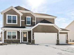 565 E 130th Pl, Crown Point, IN 46307