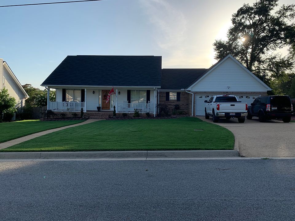 1st image of 11610 Ashley Ave