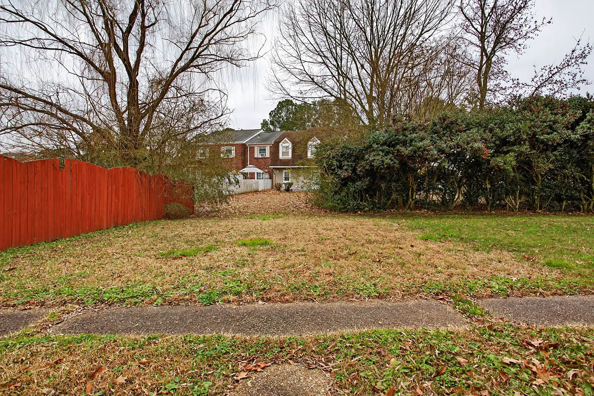 Arundel Ln, 4303 - 1 — Photo 2