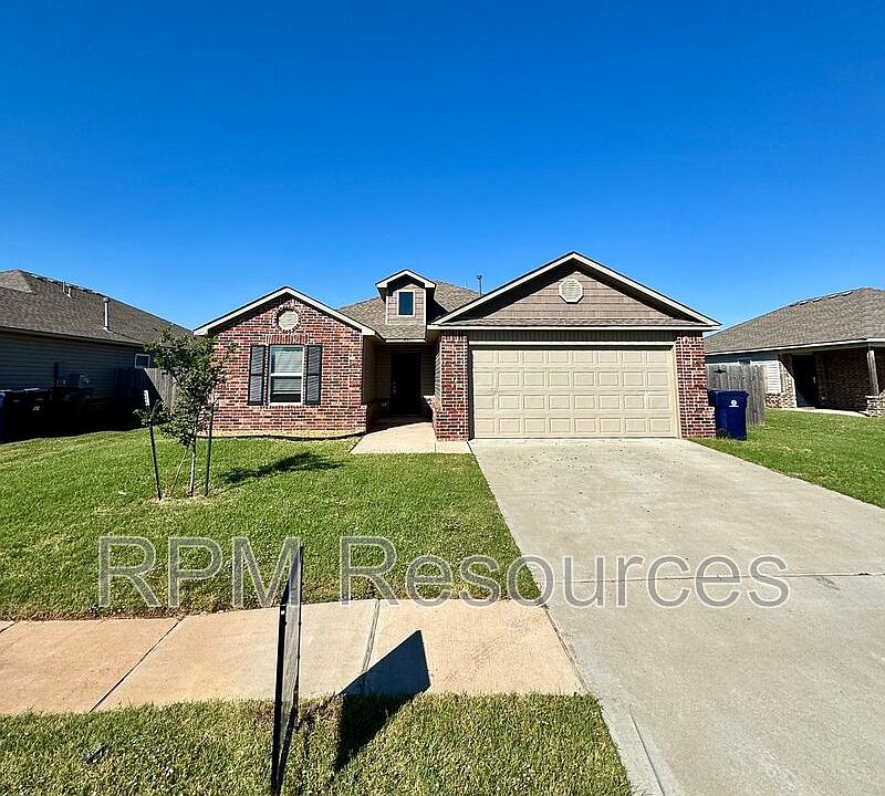 1st image of 1913 Mason Ln
