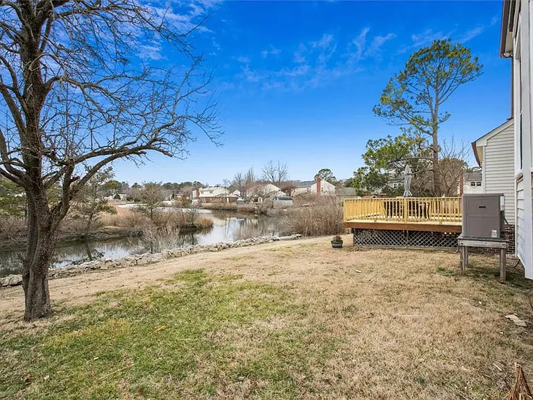 1 Sandpiper Ct — Photo 24