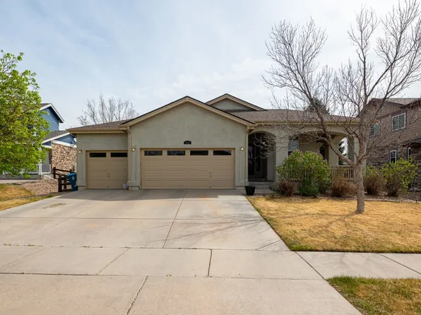 144 N Duquesne St, Aurora, CO 80018