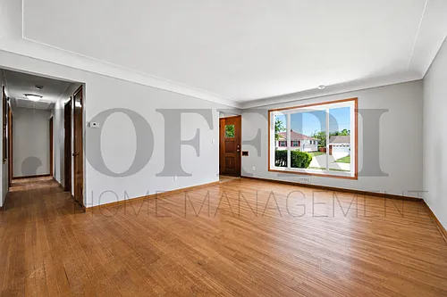 19604 Holiday Ln Photo 1