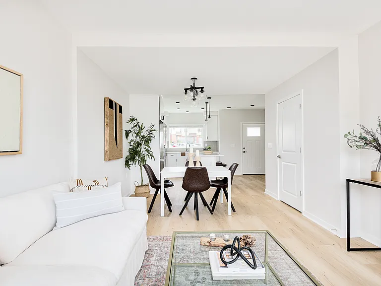 Highline Village Townhomes II — Photo 11