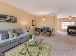 12310 Open View Ln #1006, Upper Marlboro, MD 20774