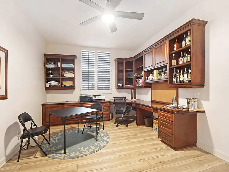 14200 Royal Harbour Ct — Photo 31