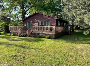 7919 Pine Rd, Pigeon, MI 48755