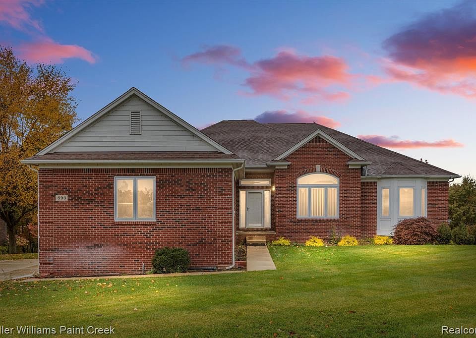 896 Watersmeet Dr, Oxford, MI 48371 Zillow